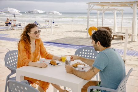 salinello_coppia_fronte mare colazione-12